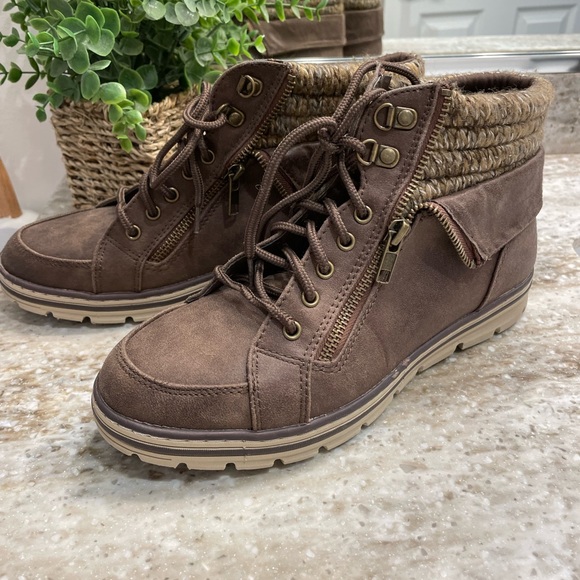 Cliffs by white mountain boots size 8 - Picture 2 of 7